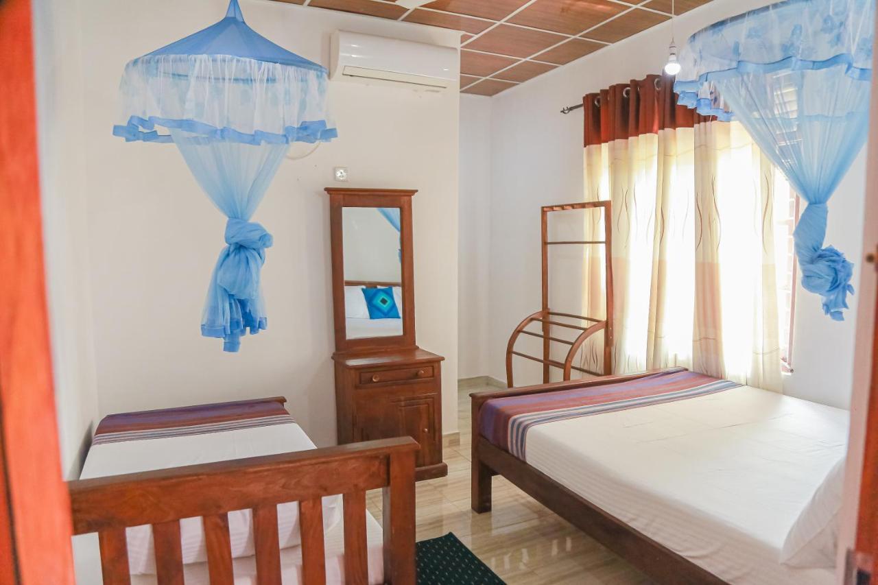 Lakeside Villa Anuradhapura Szoba fotó